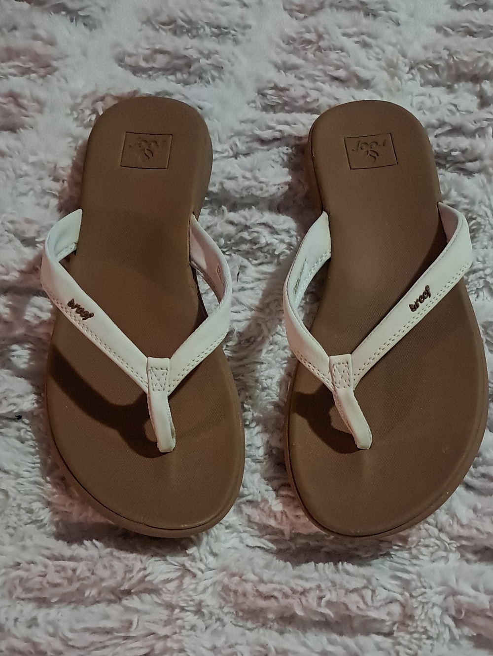 Reef Women's White Strap Brown Footbed Sandals